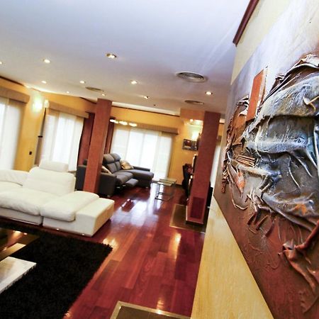 New Play Lake Villa Salou Dış mekan fotoğraf