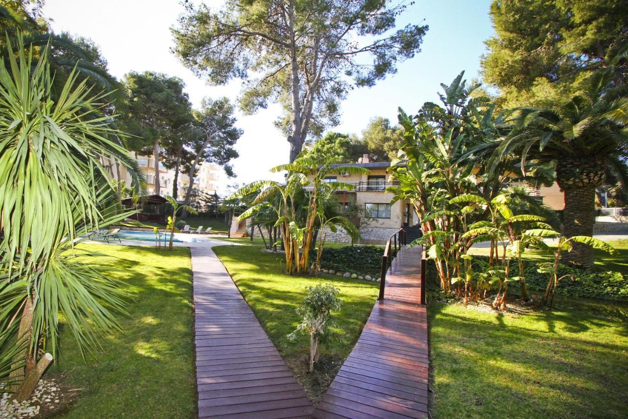 New Play Lake Villa Salou Dış mekan fotoğraf