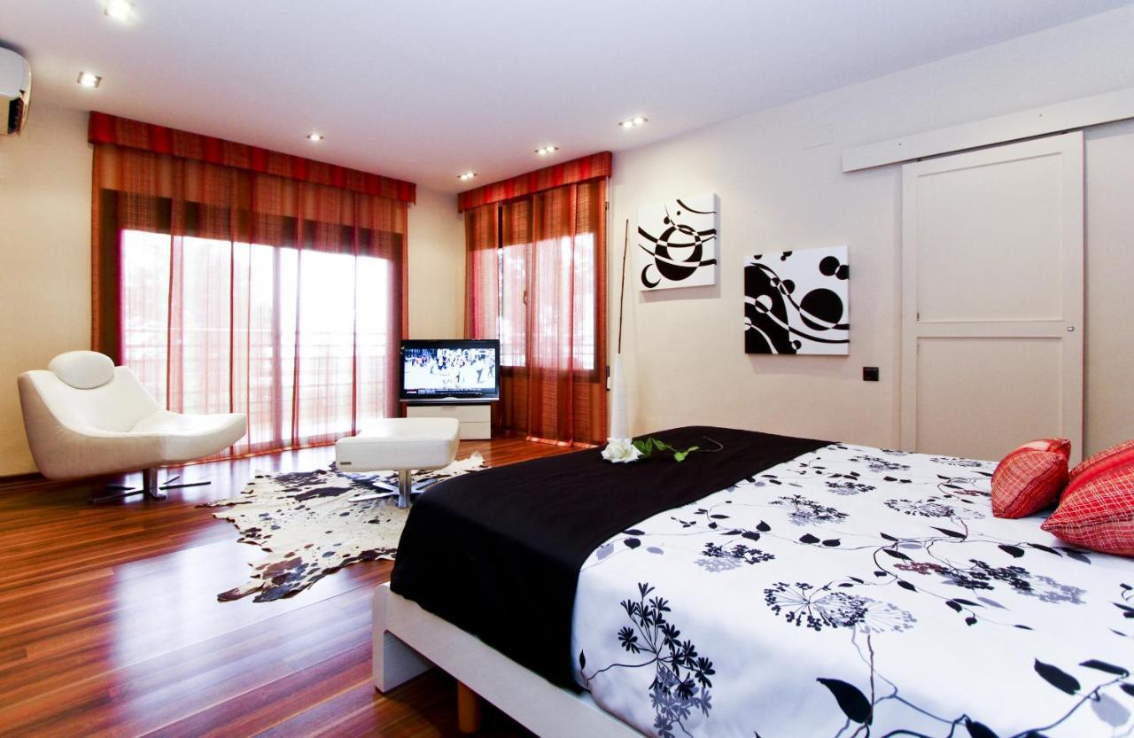 New Play Lake Villa Salou Dış mekan fotoğraf