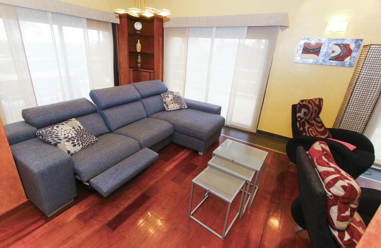 New Play Lake Villa Salou Dış mekan fotoğraf
