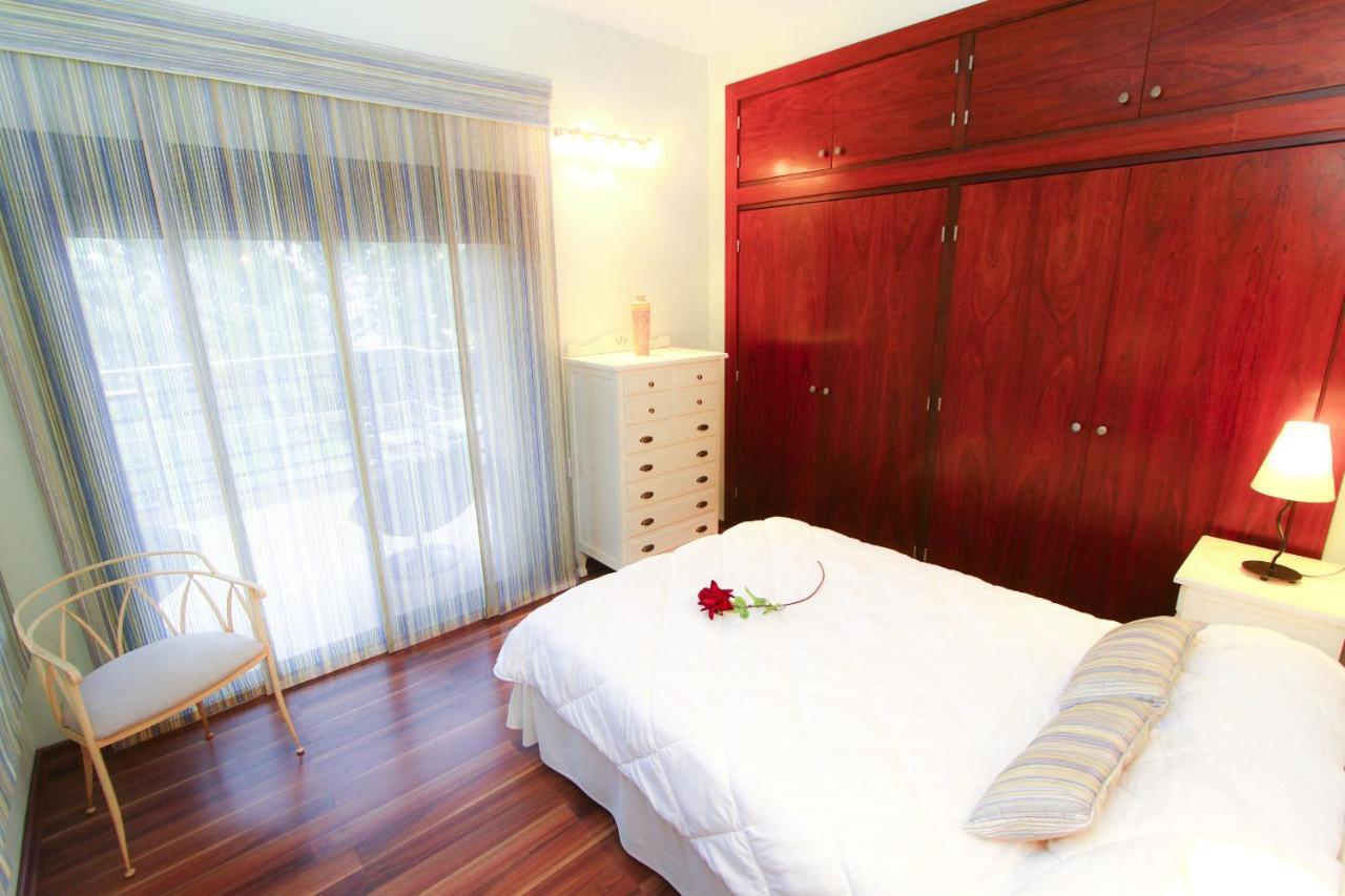 New Play Lake Villa Salou Dış mekan fotoğraf