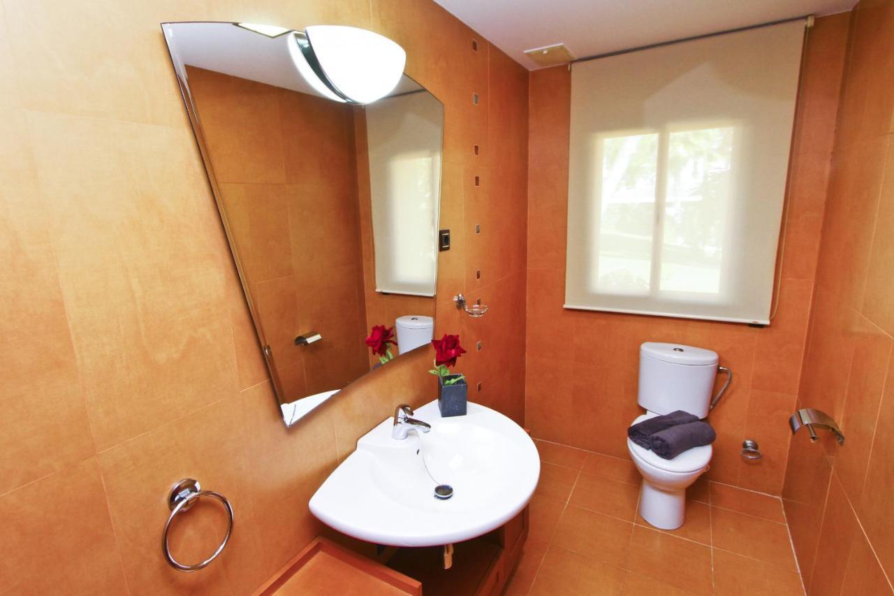 New Play Lake Villa Salou Dış mekan fotoğraf